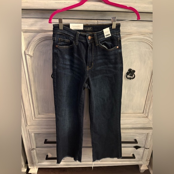 Judy Blue Dark High Rise Wide Leg Jeans Cropped Stretch Flattering Tummy Control - Picture 5 of 11